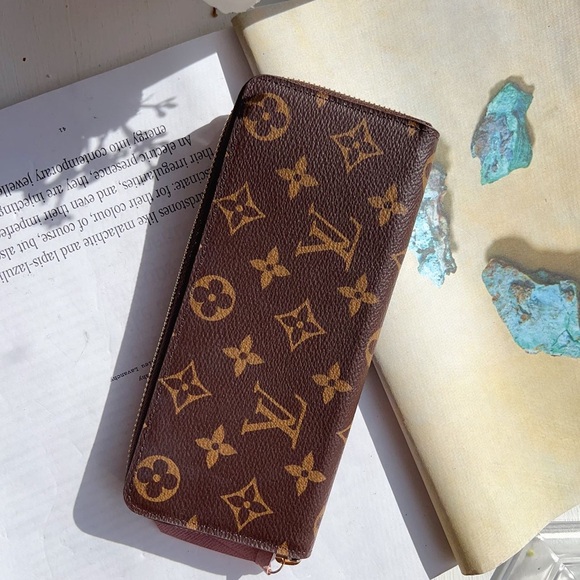 Louis Vuitton Clemence Wallet Monogram Rose Ballerine - Picture 2 of 6